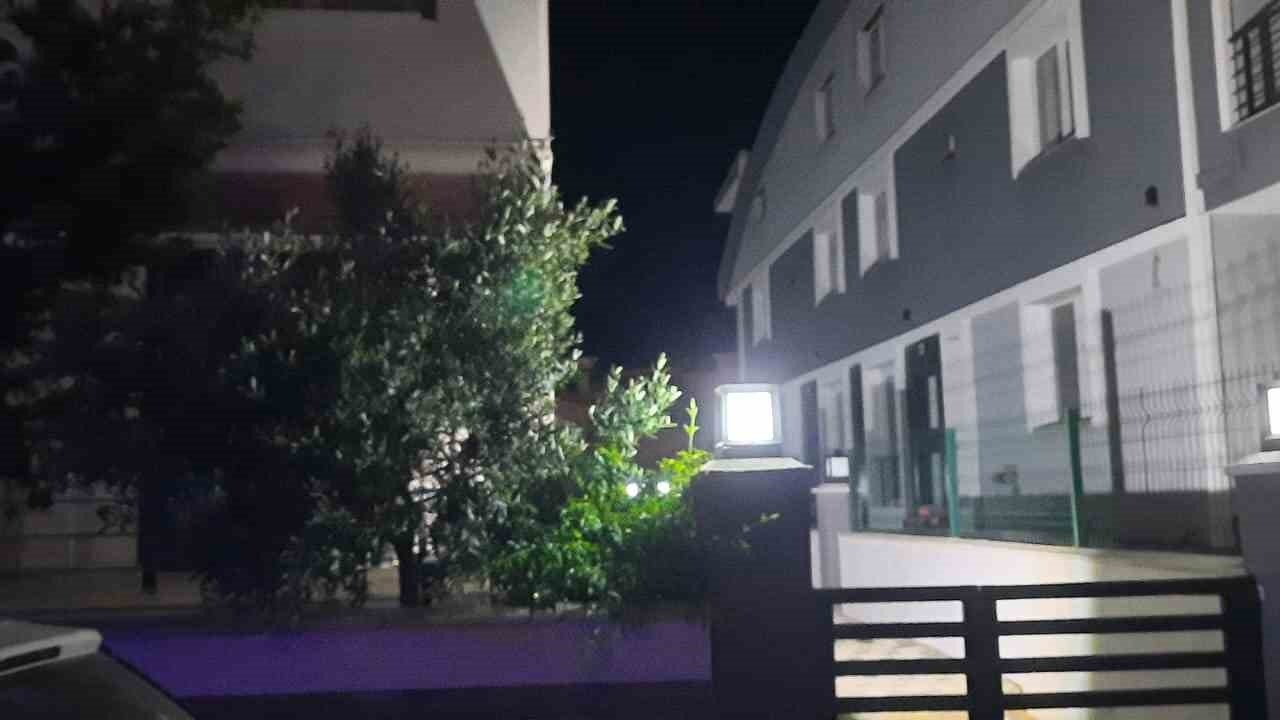 Üçüncü kattan düşen şahıs hayatını kaybetti