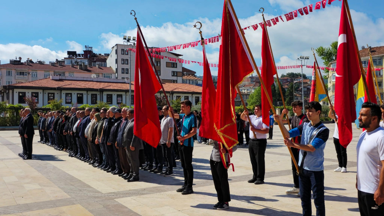 Sinop’un ilçelerinde 19 Mayıs coşkusu