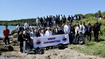 Sinop'ta üniversite öğrencileri temiz çevre için kolları sıvadı