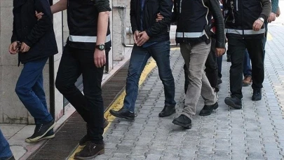 FETÖ'ye büyük darbe! 36 ilde eş zamanlı operasyon