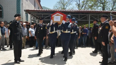 Irmakta boğulan Astsubay Hakan Fidan, son yolculuğuna uğurlandı