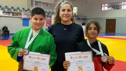 Sinoplu sporcular Türkiye Şampiyonası’ndan madalyalarla döndü