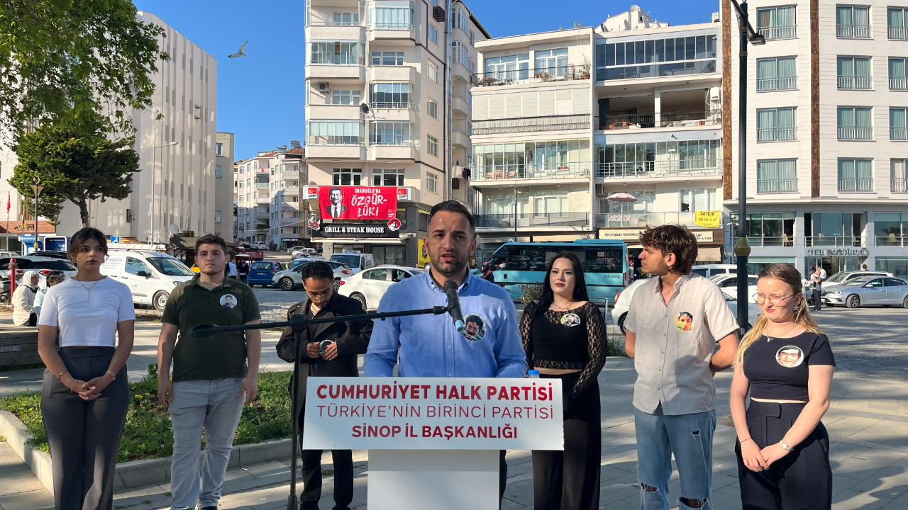 CHP Sinop İl Gençlik Kolları’ndan basın açıklaması