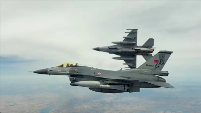 Maverick füzeleri hedefleri tam isabetle vurdu