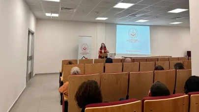 Sinop’ta hastane personeline koruyucu aile modeli tanıtıldı