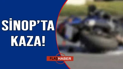Sinop'ta lastiği patlayan motosiklet devrildi: 2 yaralı