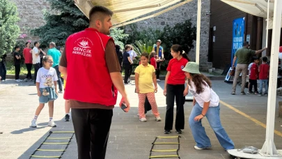 Çocuklar hem eğlendi hem öğrendi