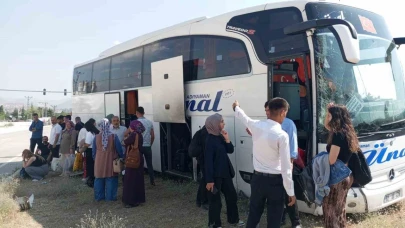 Yolcu otobüsü ile kamyonet çarpıştı: 1 yaralı