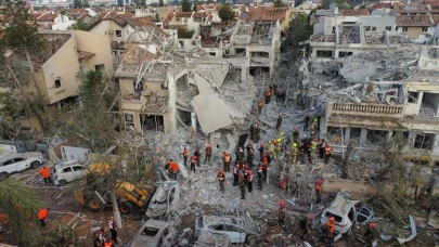 İsrail'de İran'ın saldırıları sonucu 3 kişi öldü, 91 kişi yaralandı