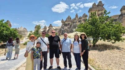 Sinoplu öğrenciler Kapadokya’da sınav stresini atıyor