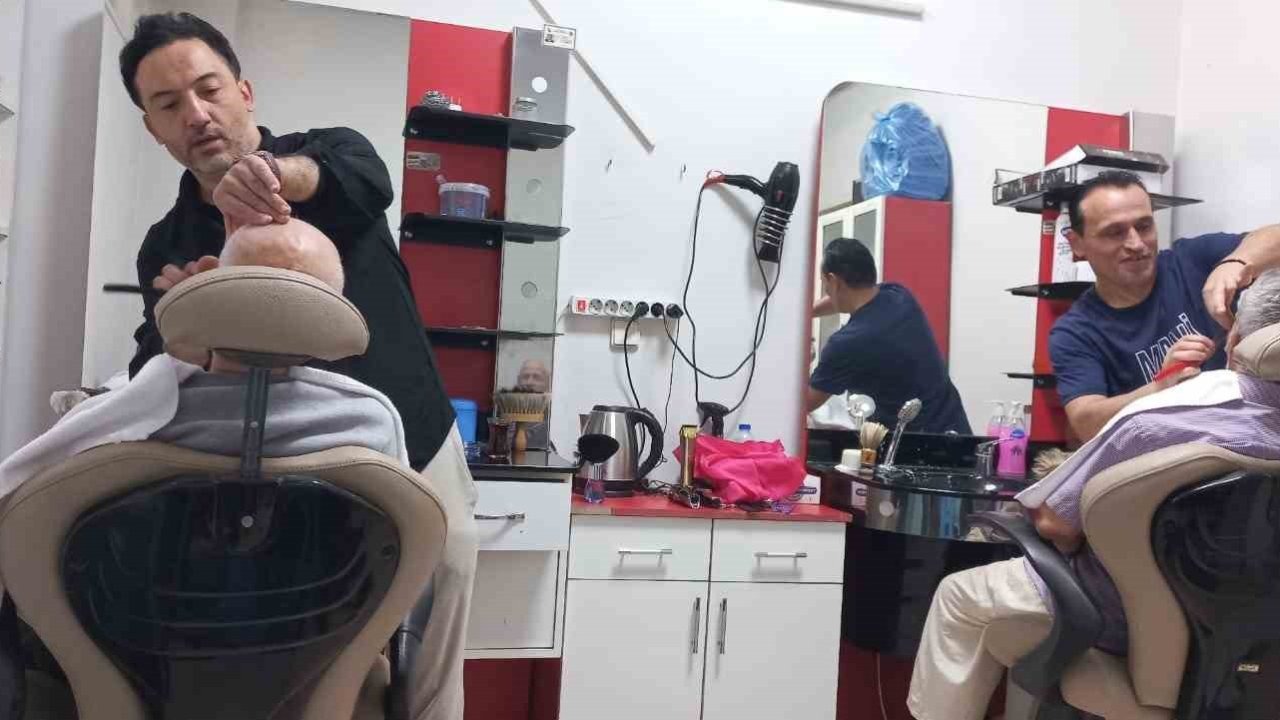 Berberler Odasından Huzuervinde kalan yaşlılara ücretsiz kişisel bakım