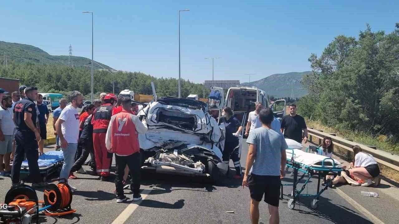 Menteşe’de kaza: 2’si ağır 4 yaralı