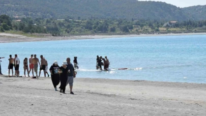 Salda Gölü’nde can pazarı: Genç kız ölümle burun buruna geldi
