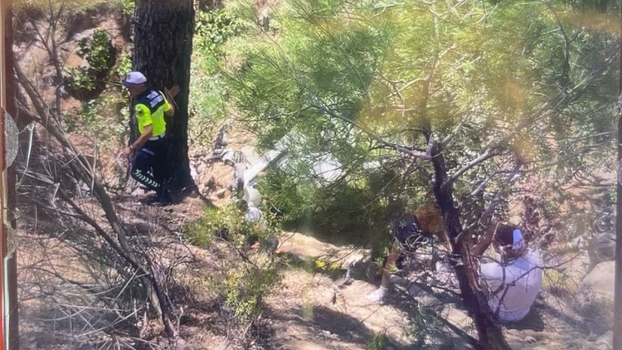 Balıkesir’de araç dere yatağına uçtu: 1 ölü