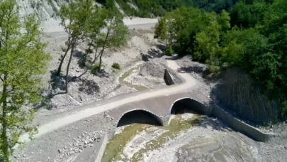 Köylülerin köprü çilesi!
