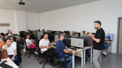 Akademisyenlere yapay zeka eğitimi başladı