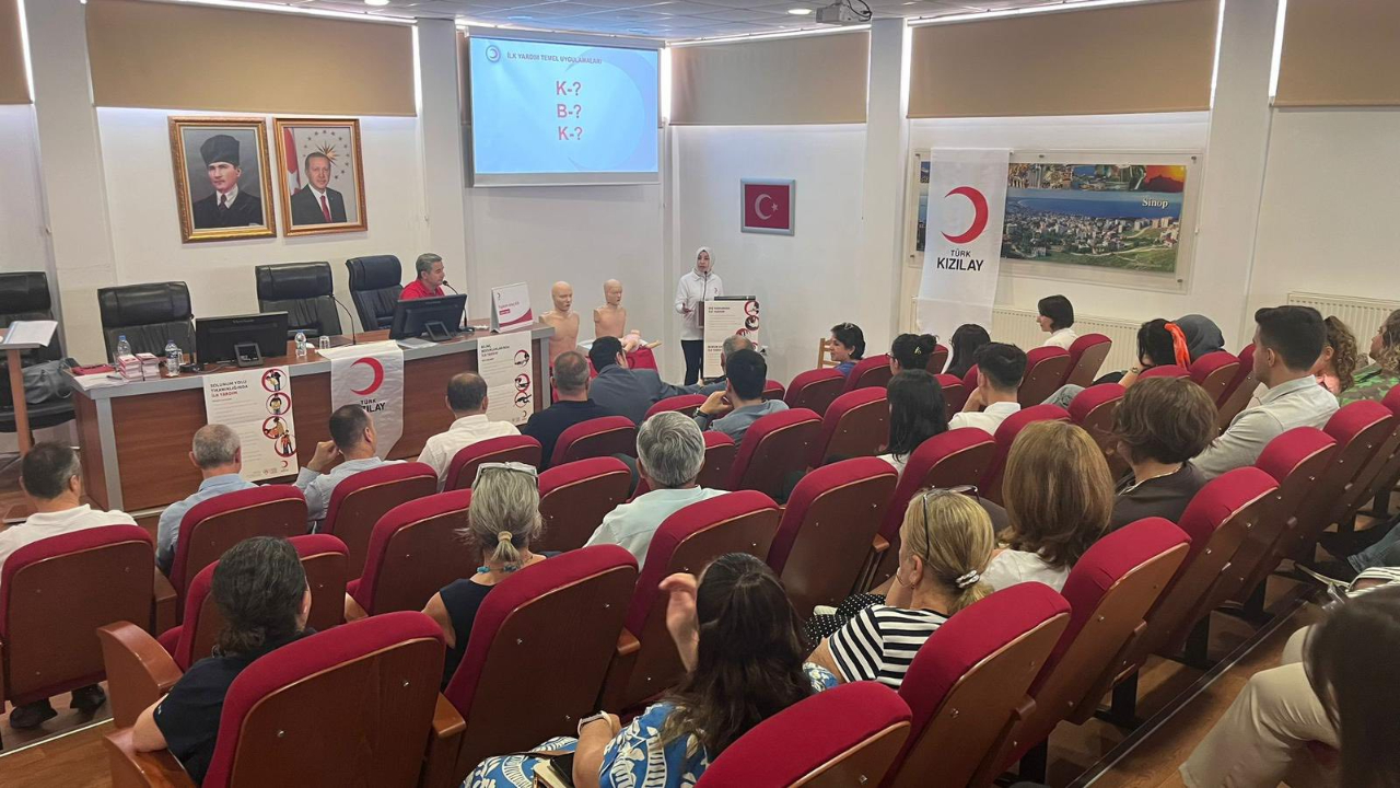 Sinop'ta kamu personeline hayat kurtaran eğitim