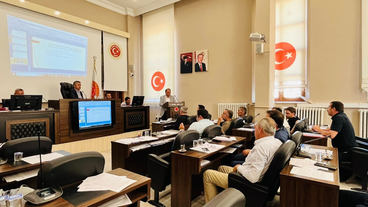 Sinop'un eğitim yatırımları meclis gündemine taşındı