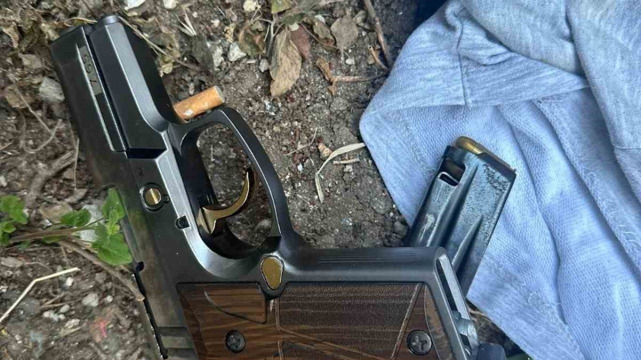Bakırköy’de motosikletli saldırganlar 2 iş yerini kurşunladı