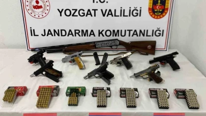 Evin bahçesinden cephanelik çıktı