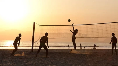 Ayancık’ta Plaj Voleybolu Turnuvası başlıyor