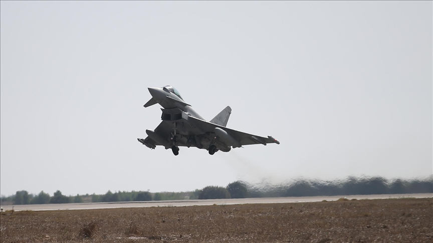 Almanya, Türkiye'ye Eurofighter Typhoon savaş uçağının satışına onay verdi