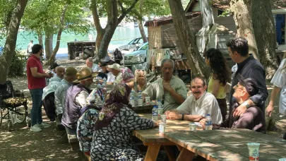 Huzurevi sakinleri Akliman’da moral buldu