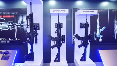 Sarsılmaz, IDEF 2025'te 84 bin 800 yerli tabanca teslimatı için sözleşme imzaladı
