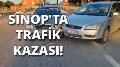 Sinop'ta iki otomobil çarpıştı