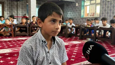 Savaşta tek bacağını kaybeden 8 yaşındaki Suriyeli çocuk arkadaşlarına sabrıyla örnek oluyor