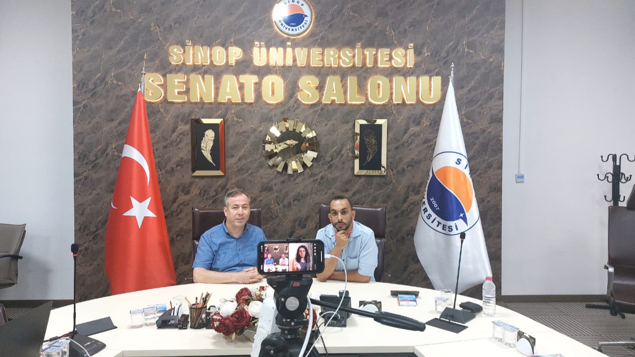 Sinop Üniversitesi'nden aday öğrencilere canlı yayın desteği