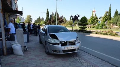 Bafra’da zincirleme trafik kazası: 4 araç birbirine girdi