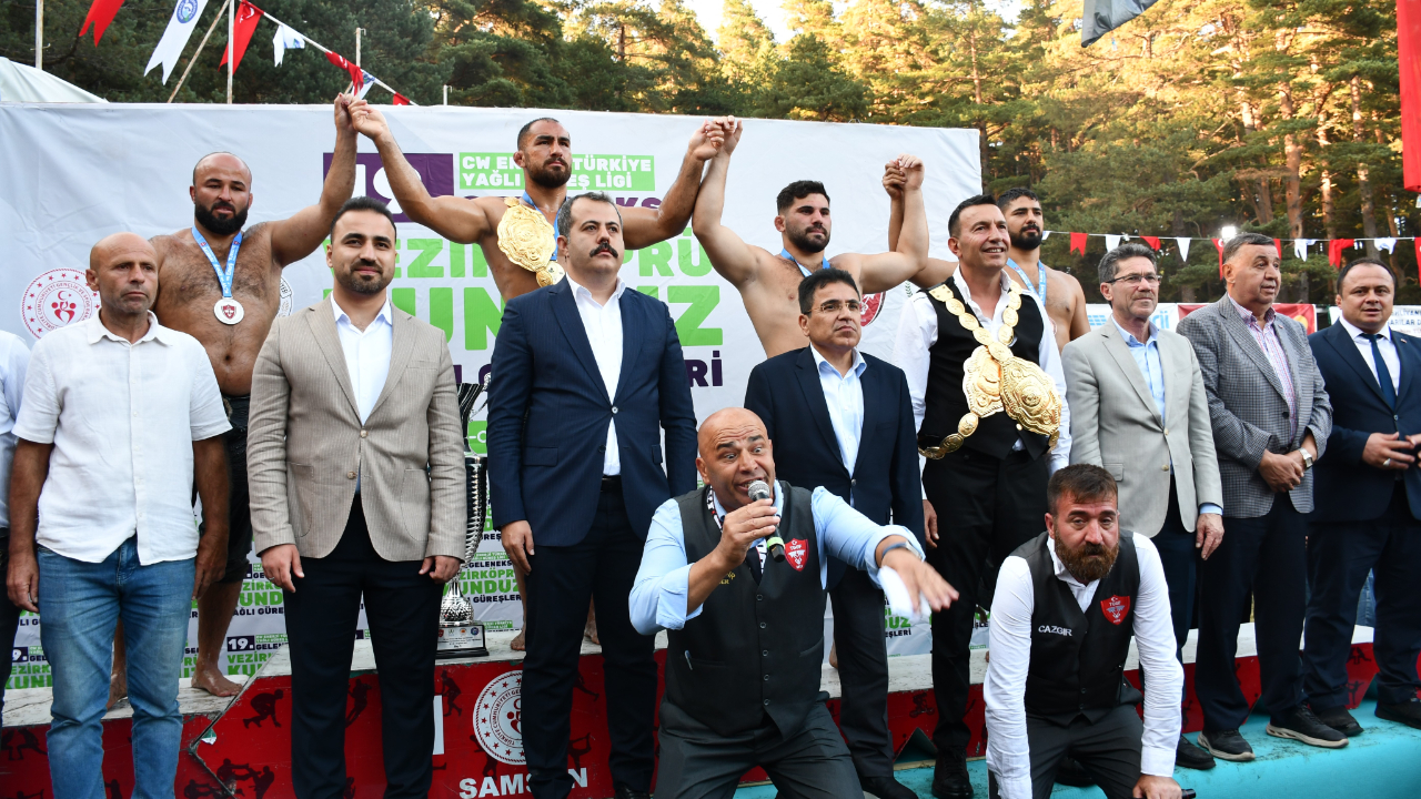 Sinoplu pehlivan Kunduz'da üçüncülüğü paylaştı