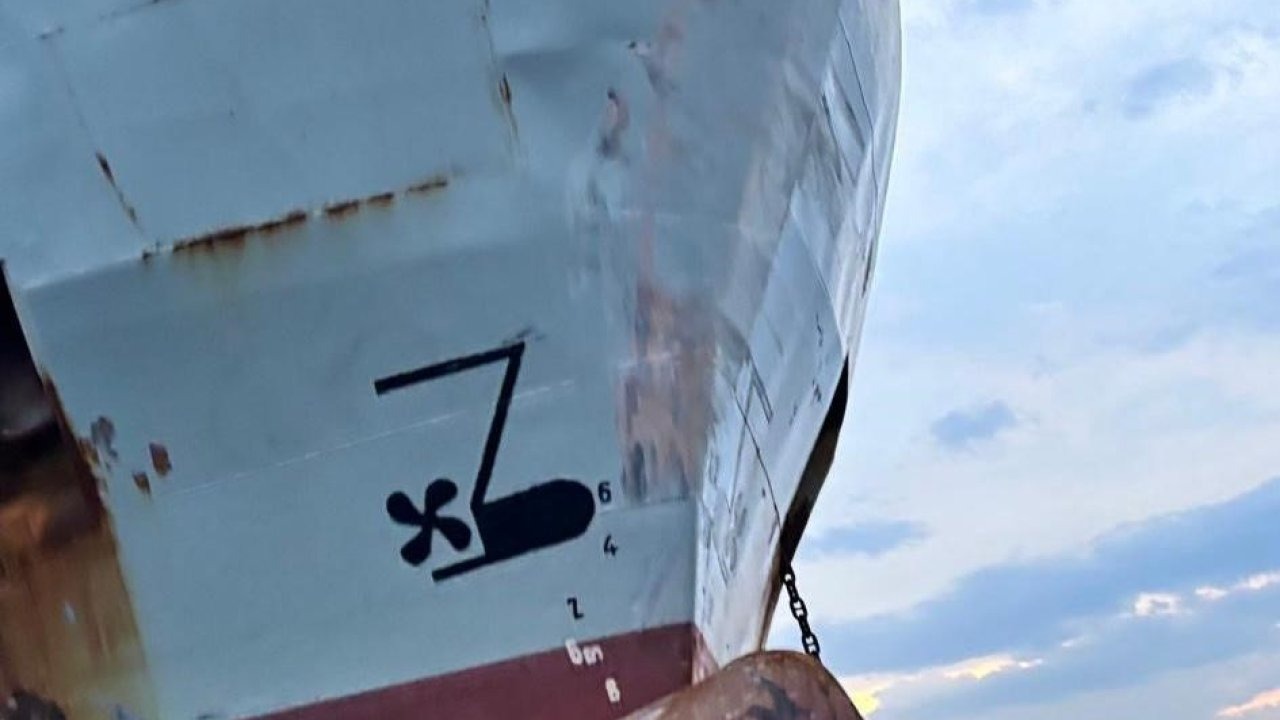 Kuru yük gemisindeki çarpma izi kaptanı tutuklattı