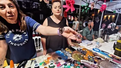 Boyabat'ta Hanımeli Pazarı çocukların oyun alanına dönüştü