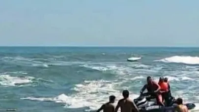 Karadeniz’de can pazarı: 3 kişi boğulmaktan son anda kurtarıldı