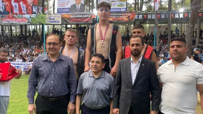 Sinoplu güreşçilerden gururlandıran başarı