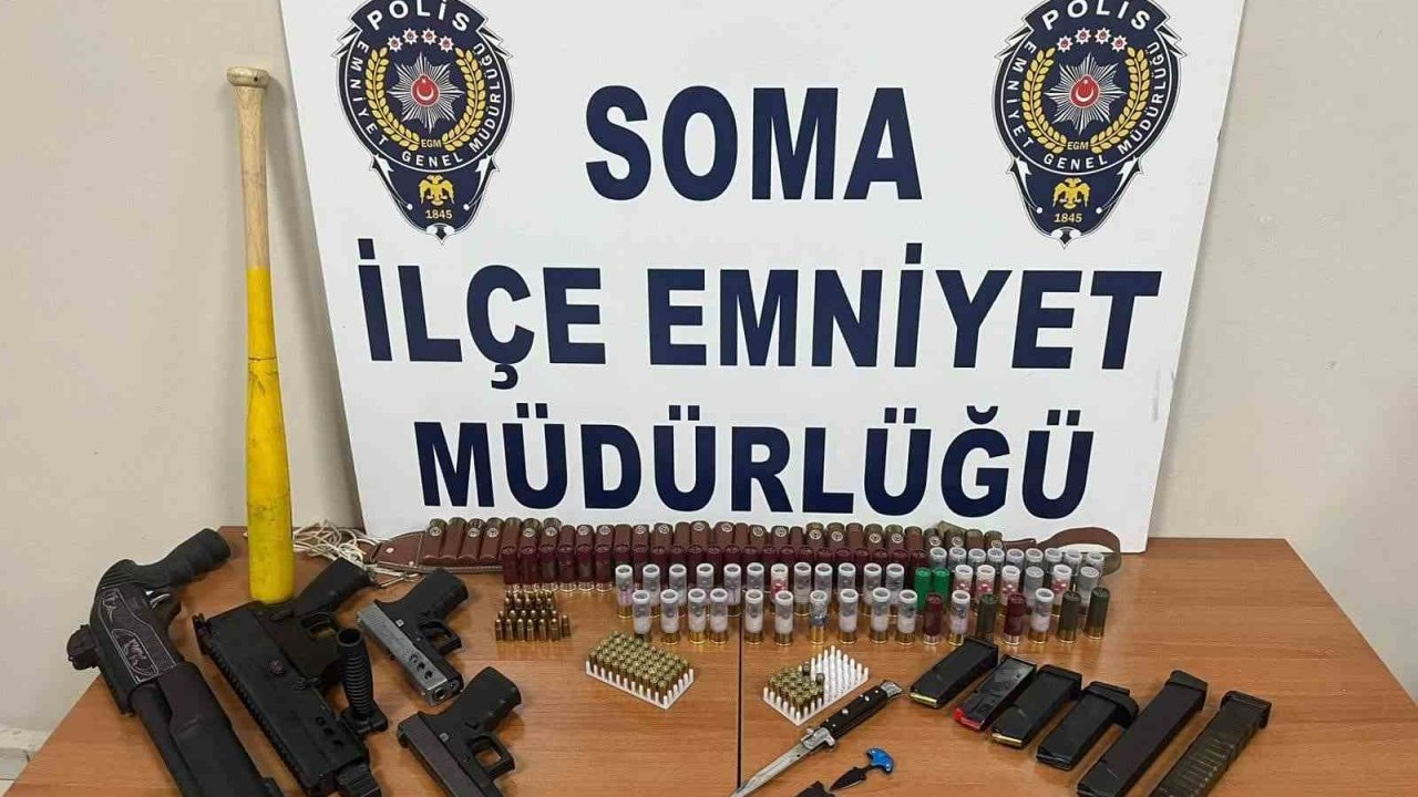 Haklarında arama bulunan şahıslar polisle çatıştı: 5 tutuklama