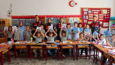 Sinop'ta jandarmadan miniklere anlamlı etkinlik