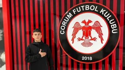 Sinoplu genç futbolcu 1. Lig'e transfer oldu