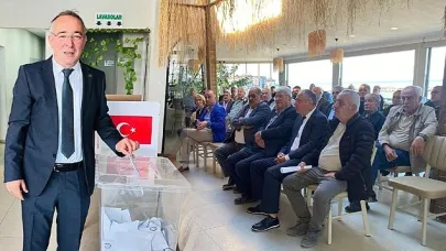 CHP İlçe Başkanı Dincel güven tazeledi