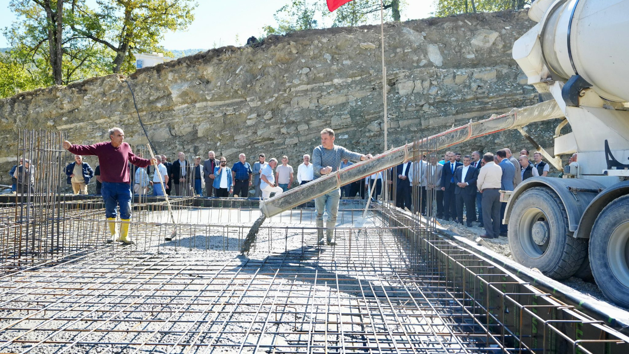 Bakırlı Köyü Camii’nin temeli dualarla atıldı
