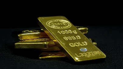 Altın 1979'dan bu yana en yüksek yıllık artışa hazırlanıyor