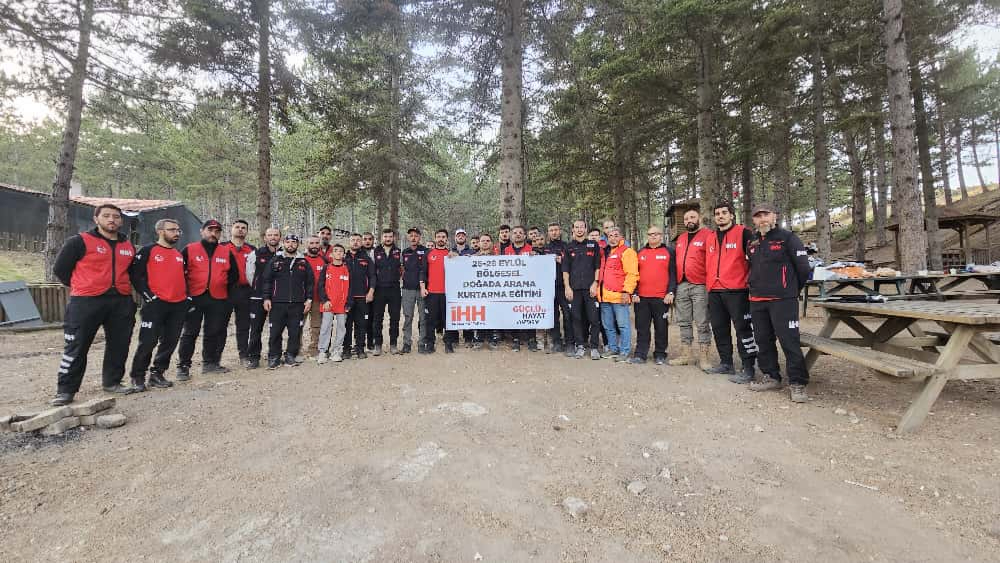 Sinoplu gönüllüler, Çorum’da arama-kurtarma eğitimine katıldı