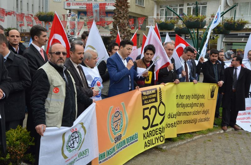 Mısır\'daki Darbe Sinop\'ta Protesto Edildi