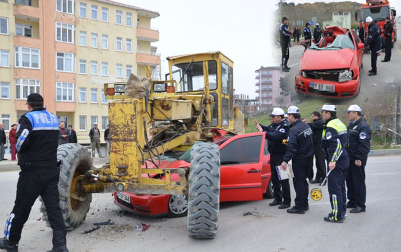 Greyder’in Altına Giren Sürücü Yaralı Kurtuldu