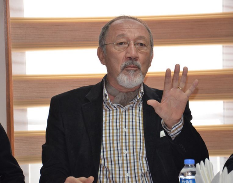 Bu İşe Siyaset Girmesin