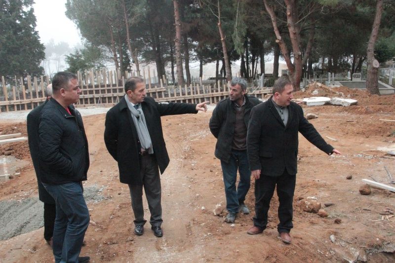 ŞEHİTLİKTE ÇALIŞMALAR DEVAM EDİYOR