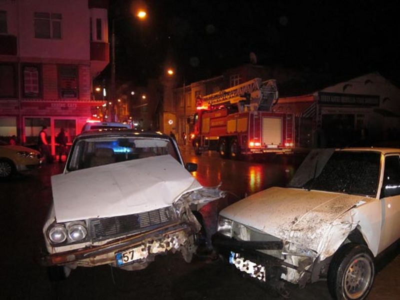 Cezaevi kana bulandı