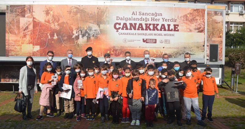 ÇANAKKALE MOBİL MÜZESİ SİNOP’TA HİZMETE AÇILDI
